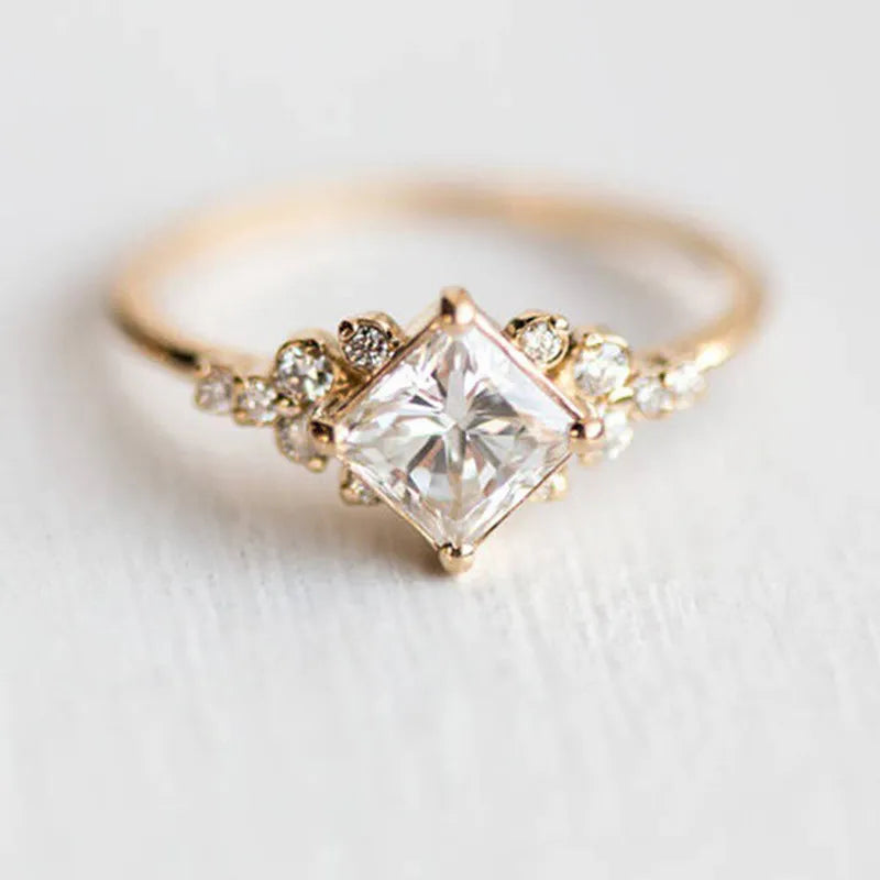 Karen™ | Bague chic en or rose